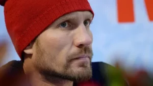 СМИ: фигурист Роман Костомаров идет на поправку