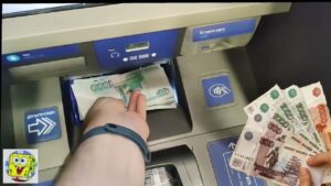 С 1 октября россияне смогут пополнять счет наличными через банкомат любого банка